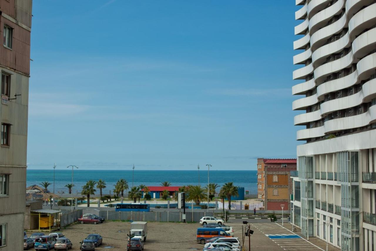 Rezal Plaza Batumi Apartment Luaran gambar